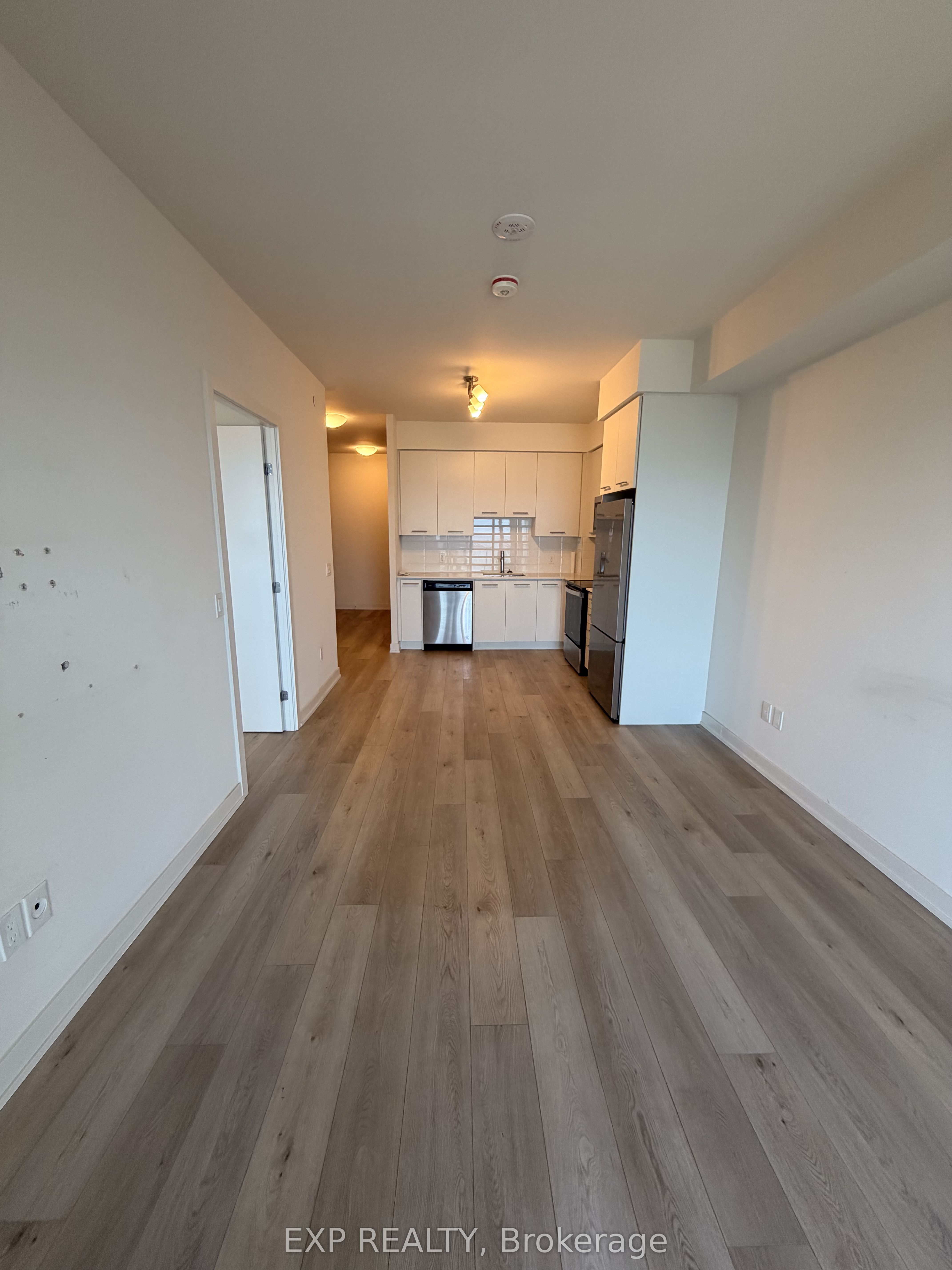 907-385 Winston Road, Grimsby, ON, L3M 4E8 photo 5