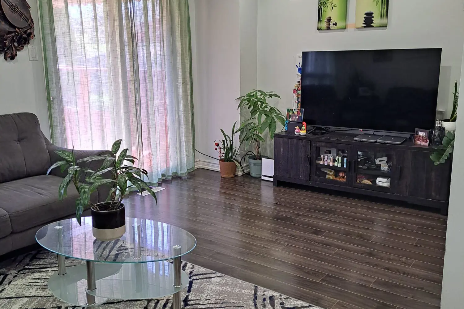 55 Shepmore Terrace photo 3