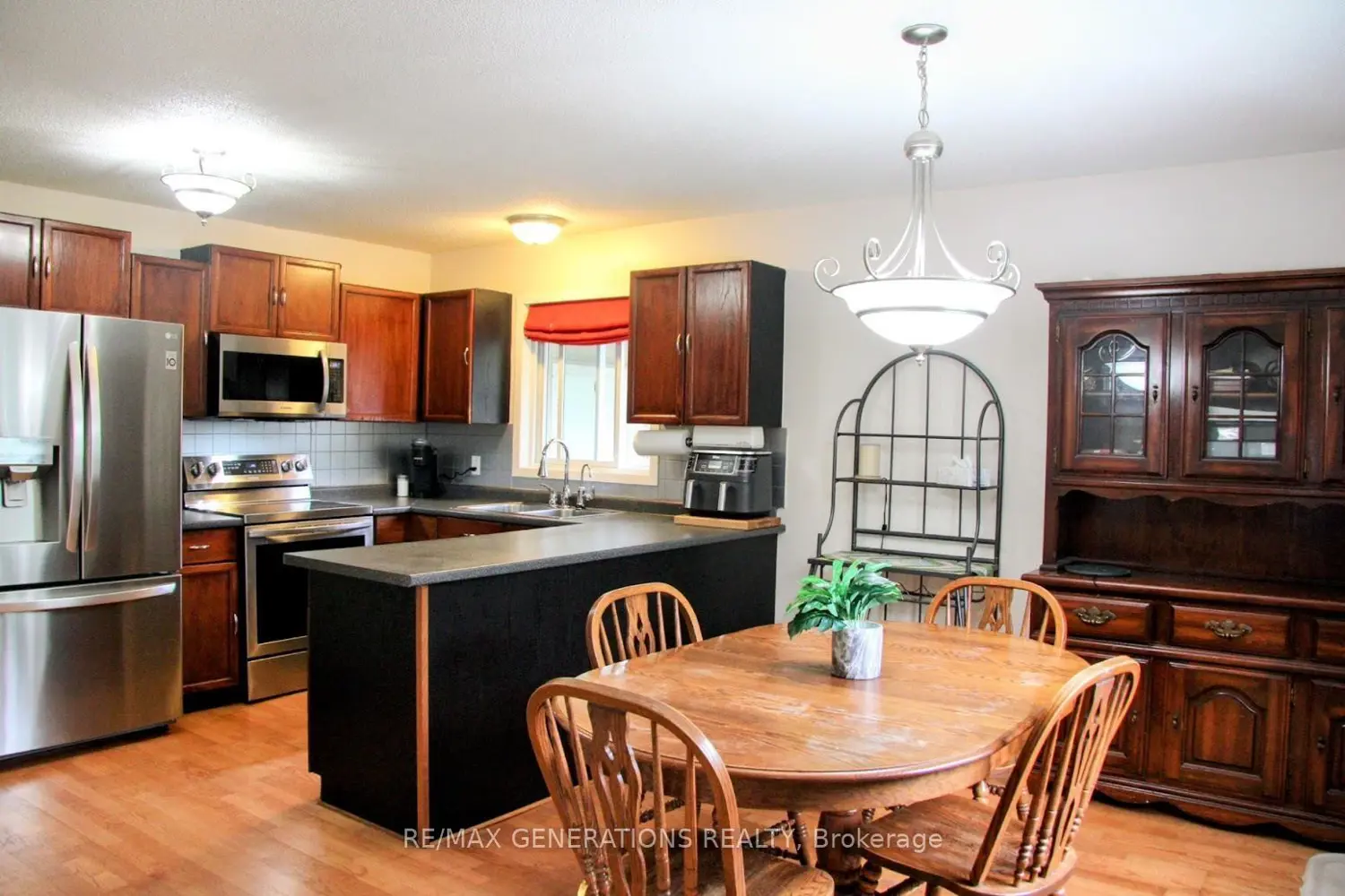 9 Michano Drive photo 3