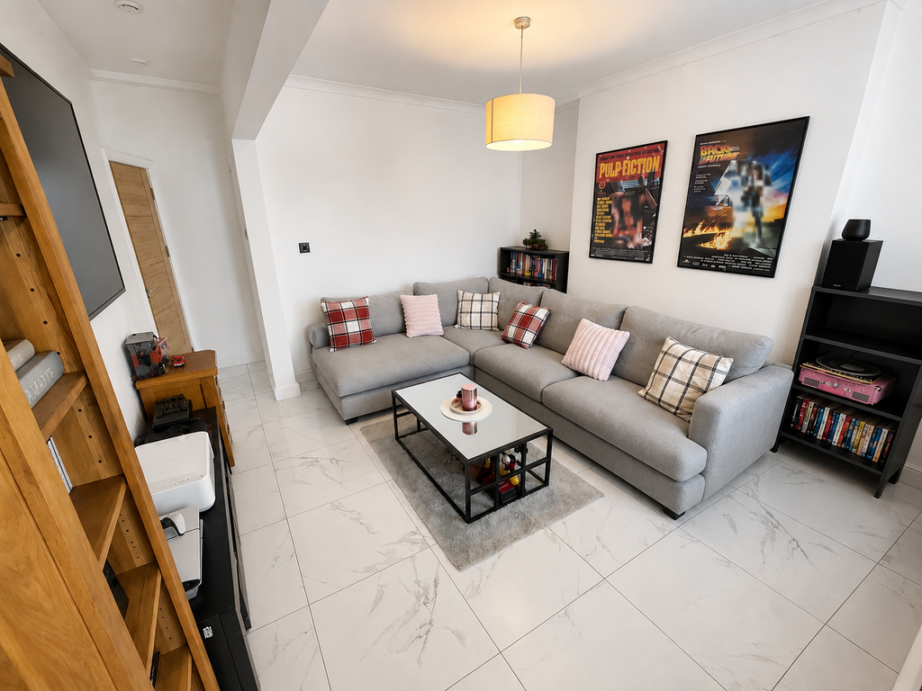 1 bed flat for saleHillside, Neath SA11 photo 3