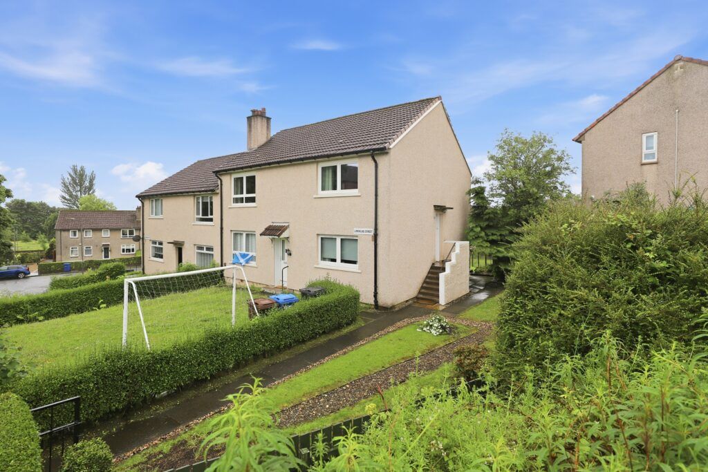 2 bed flat for saleLimekilns Street, Faifley G81