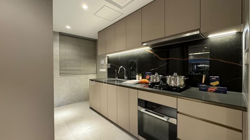 18 Dunman Road photo 4