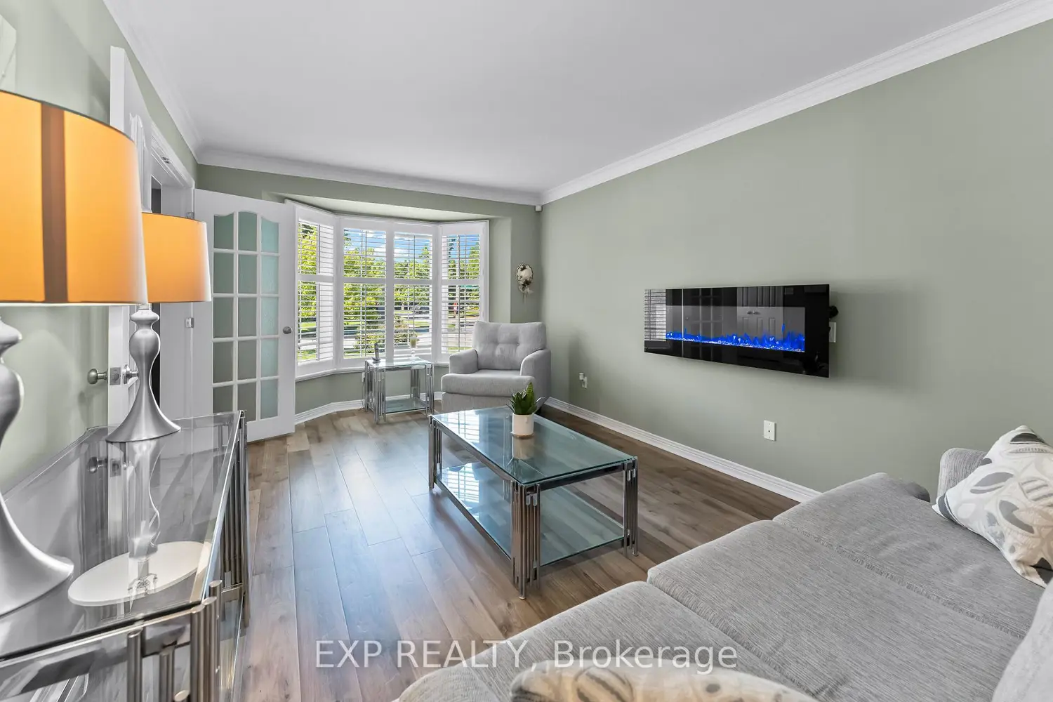 57 Goodman Crescent photo 5