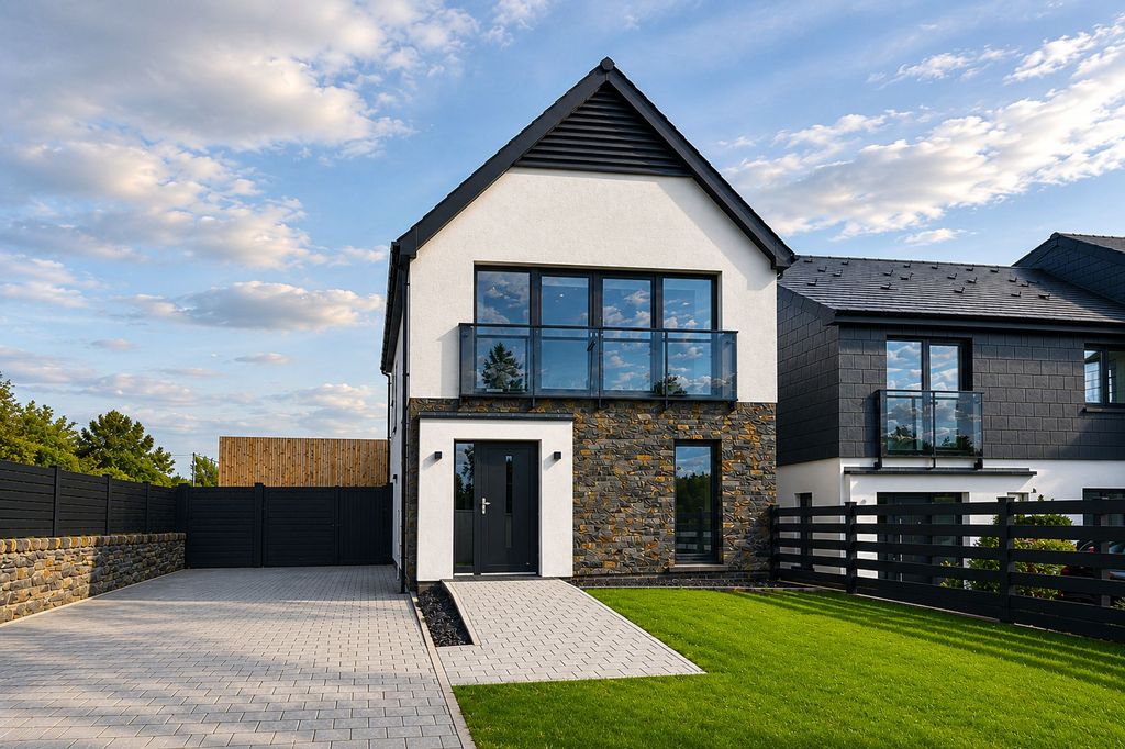 3 bed detached house for saleMaes Thornton, Rassau NP23