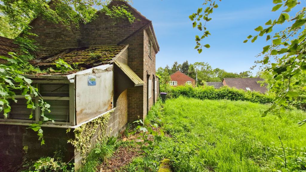 Land for saleStation Road, Telford TF4 photo 4