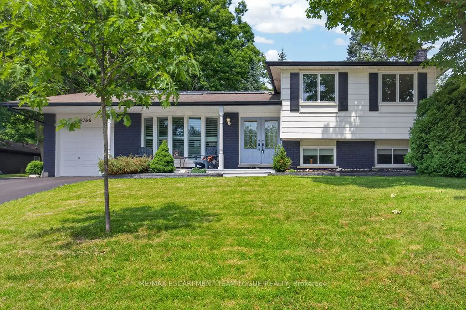 2389 Peart Court