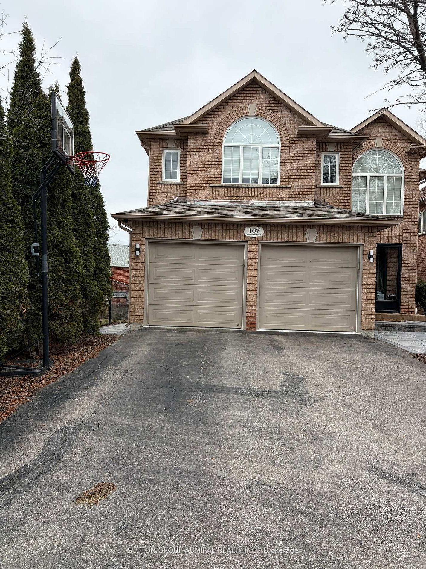 Basement-107 Princeton Gate, Vaughan, ON, L6A 2S7