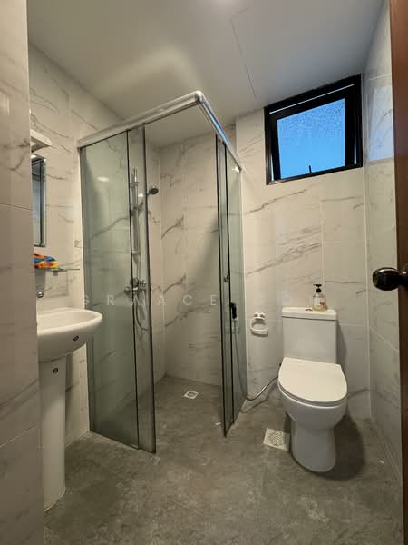 132 Hillview Avenue photo 5