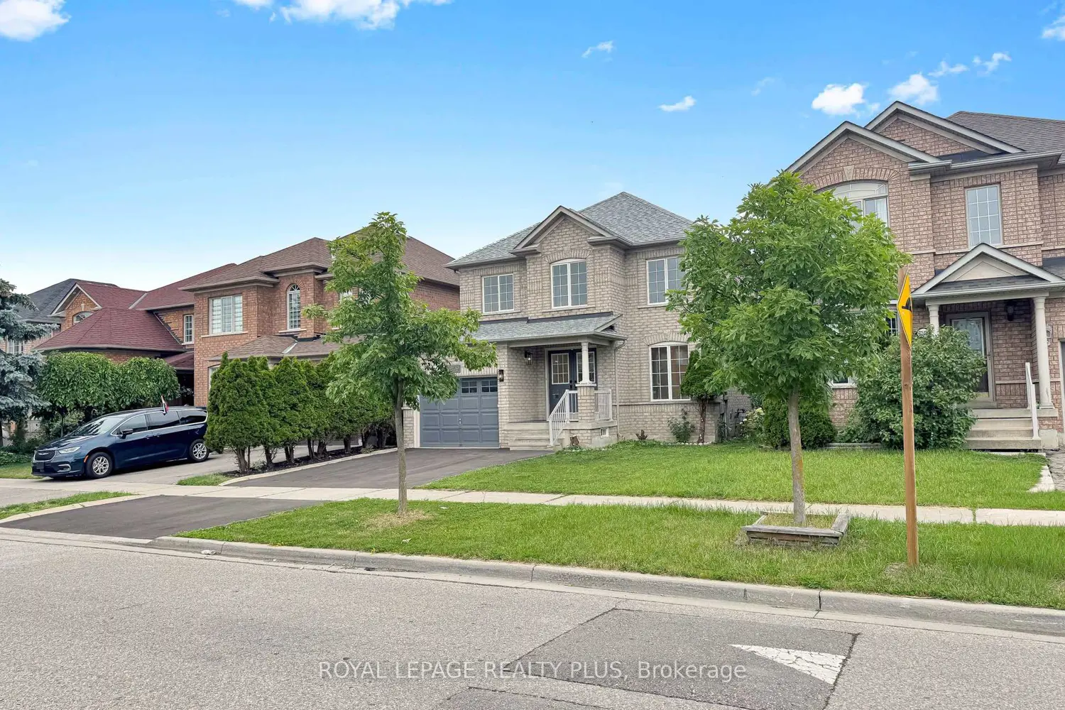3249 Mcdowell Drive photo 2