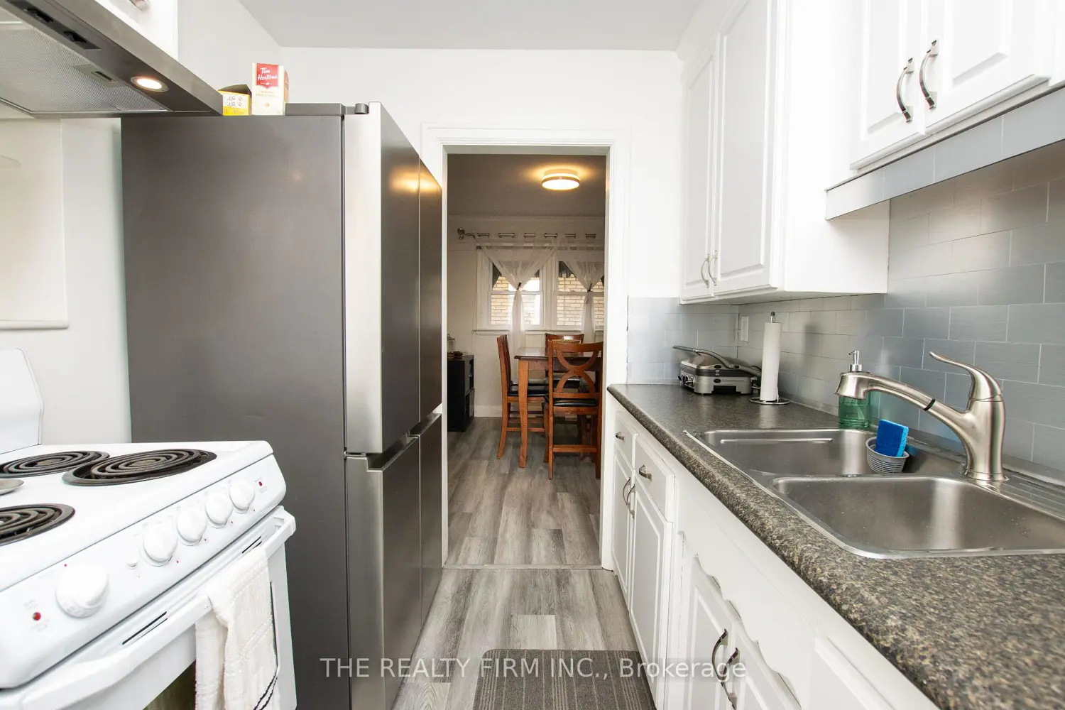 1319 Wilton Avenue photo 4
