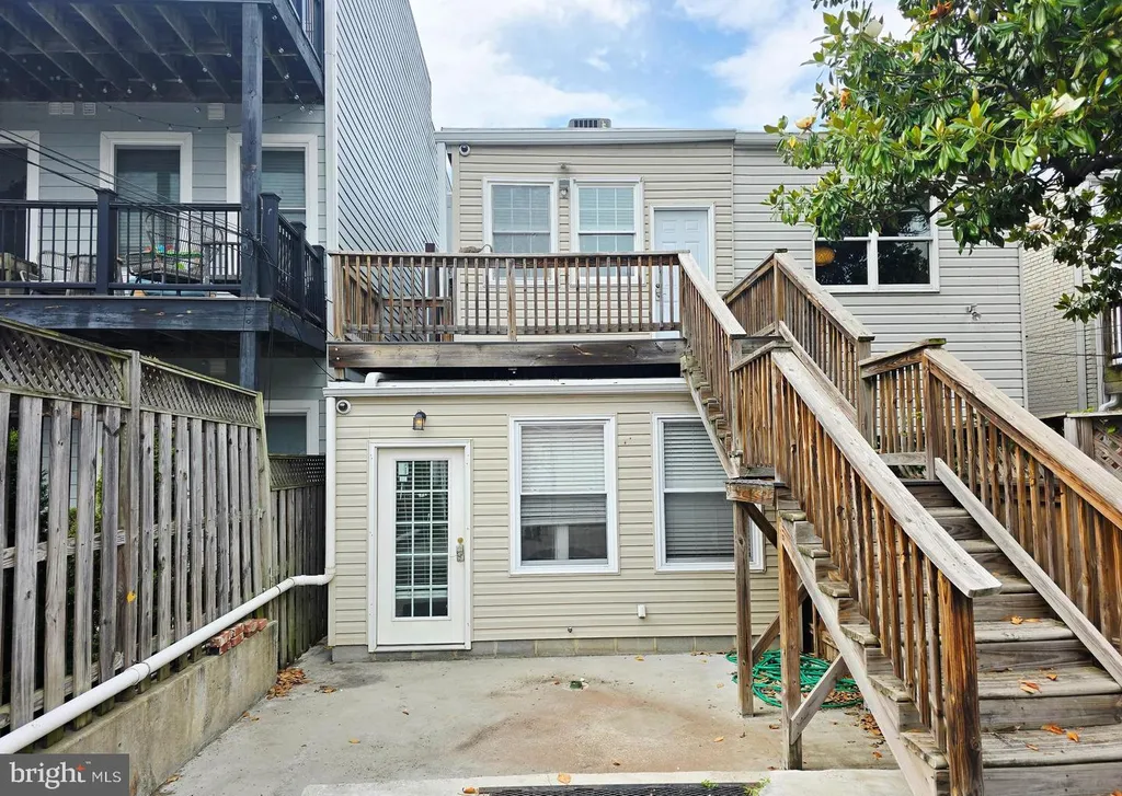 1228 Fairmont Street NW, Washington, DC 20009