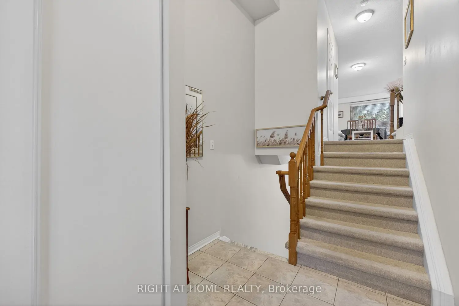1480 Britannia Road 24 photo 2