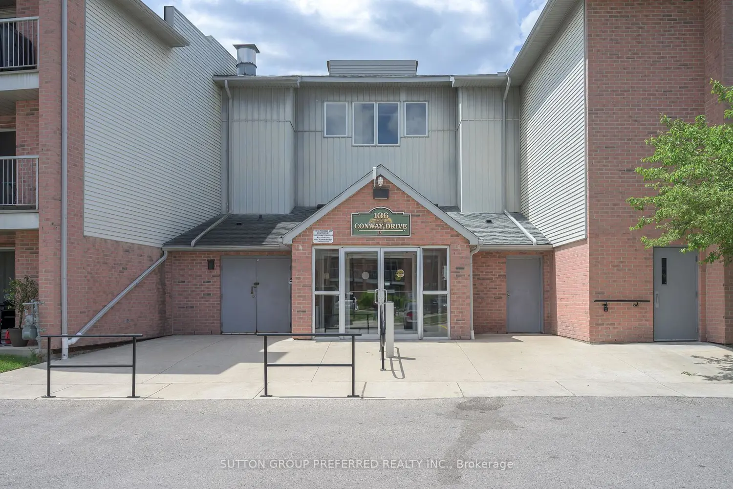 136 Conway Drive 52