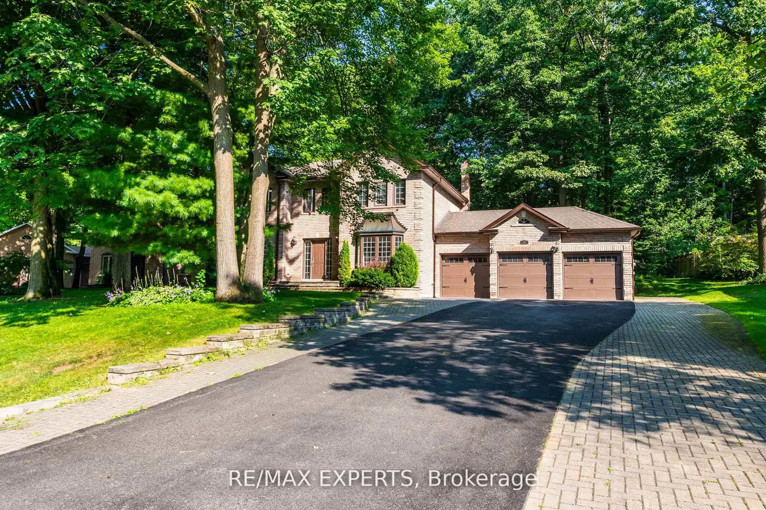 14 Alana Drive photo 3