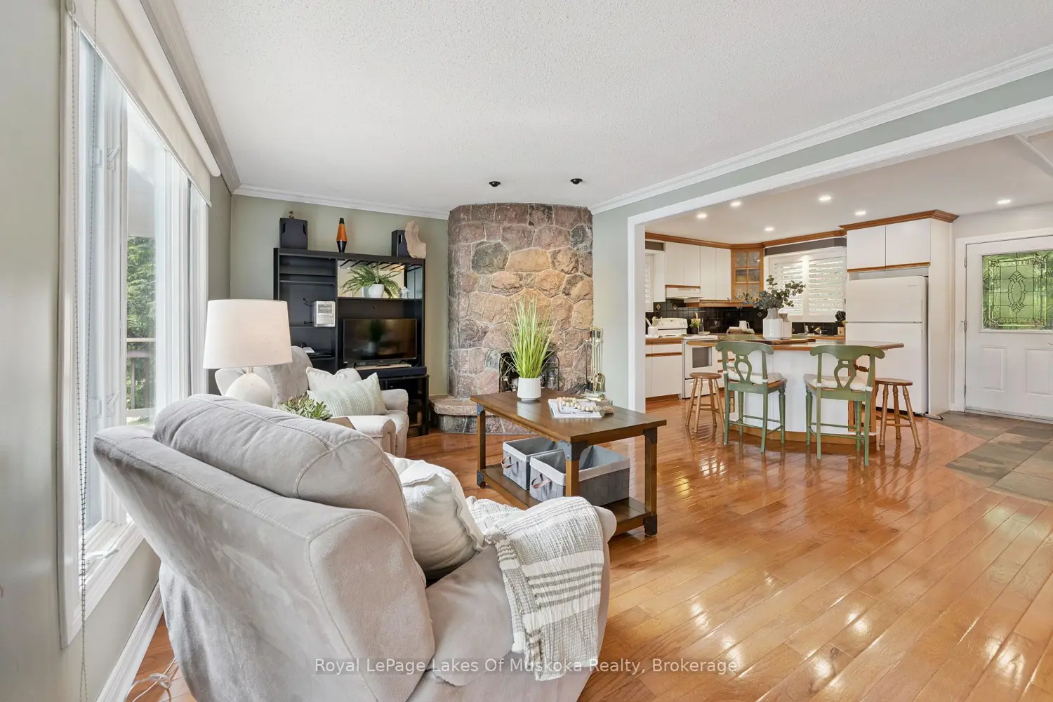 1082 Kawagama Lake Road photo 2