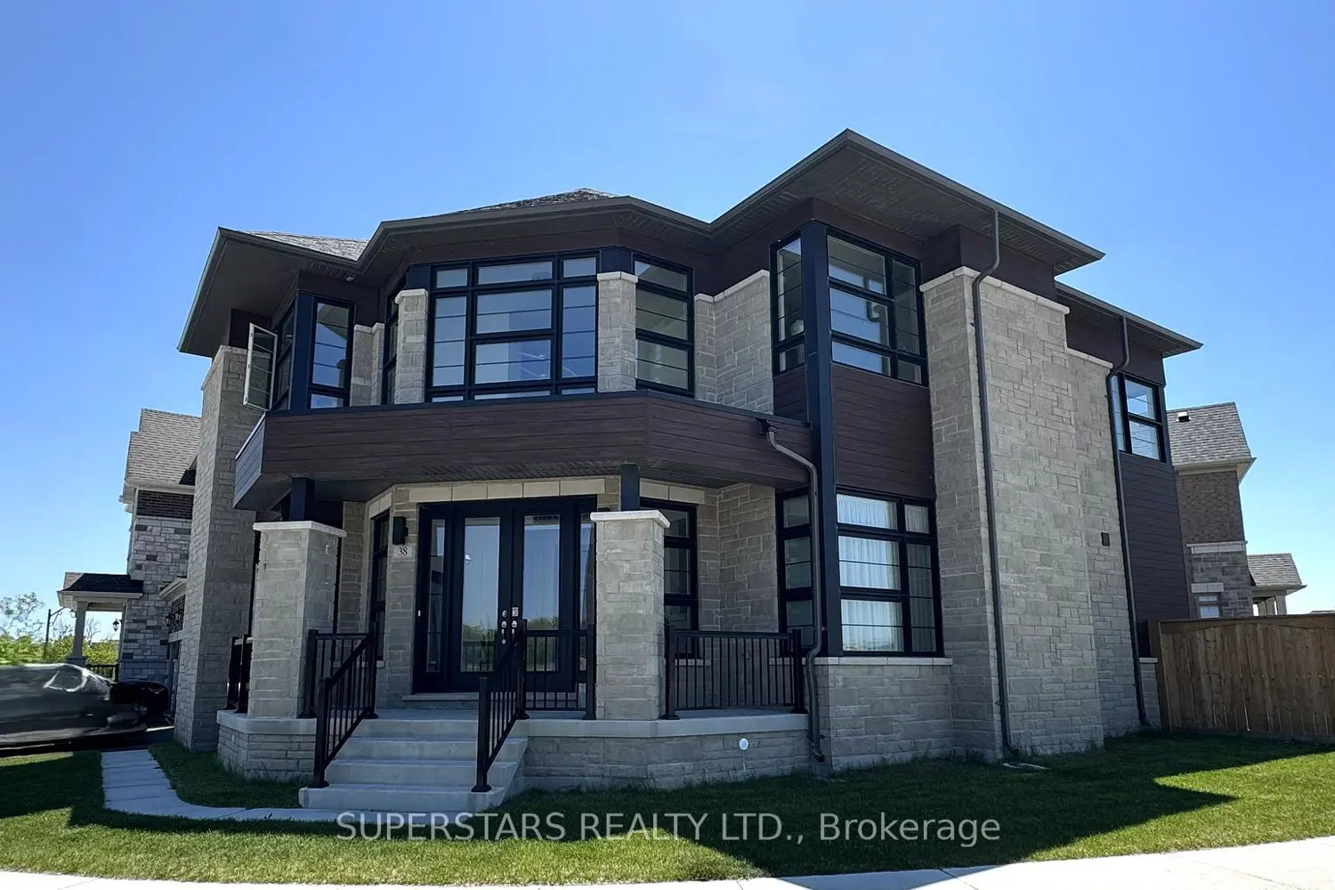 38 Chasmer Court