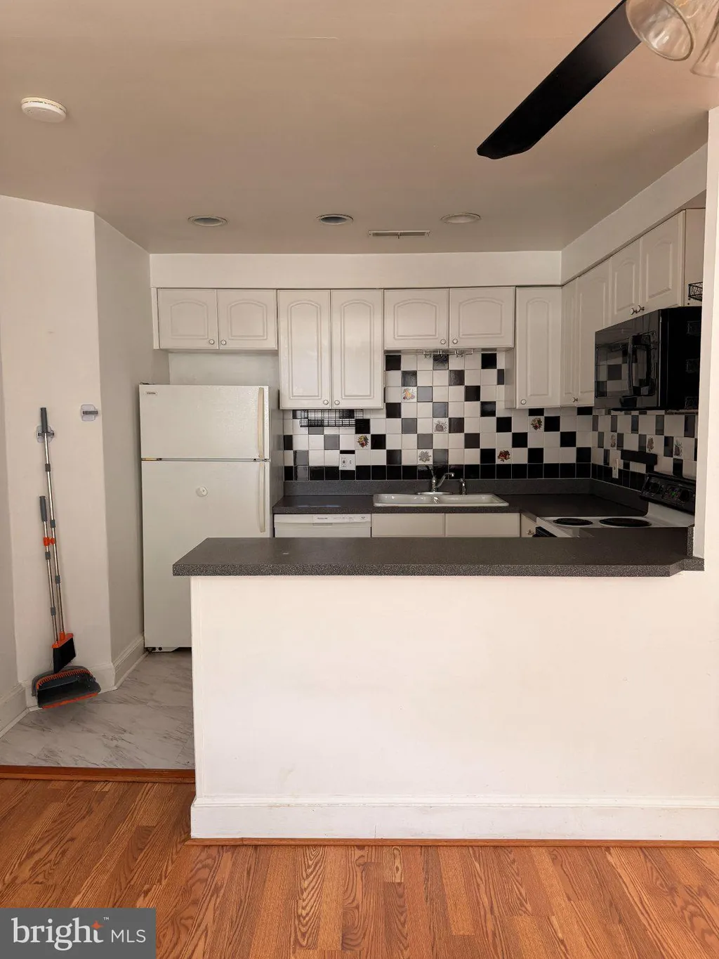 409 E Capitol Street SE, Washington, DC 20003