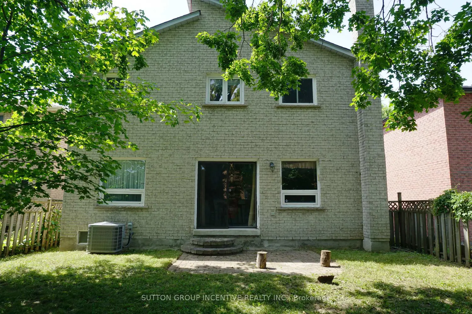 243 Hickling Trail photo 4