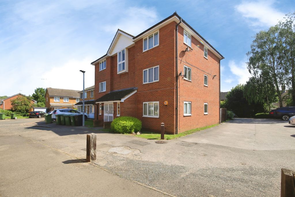 2 bed flat for saleFlamborough Close, Woodston, Peterborough PE2