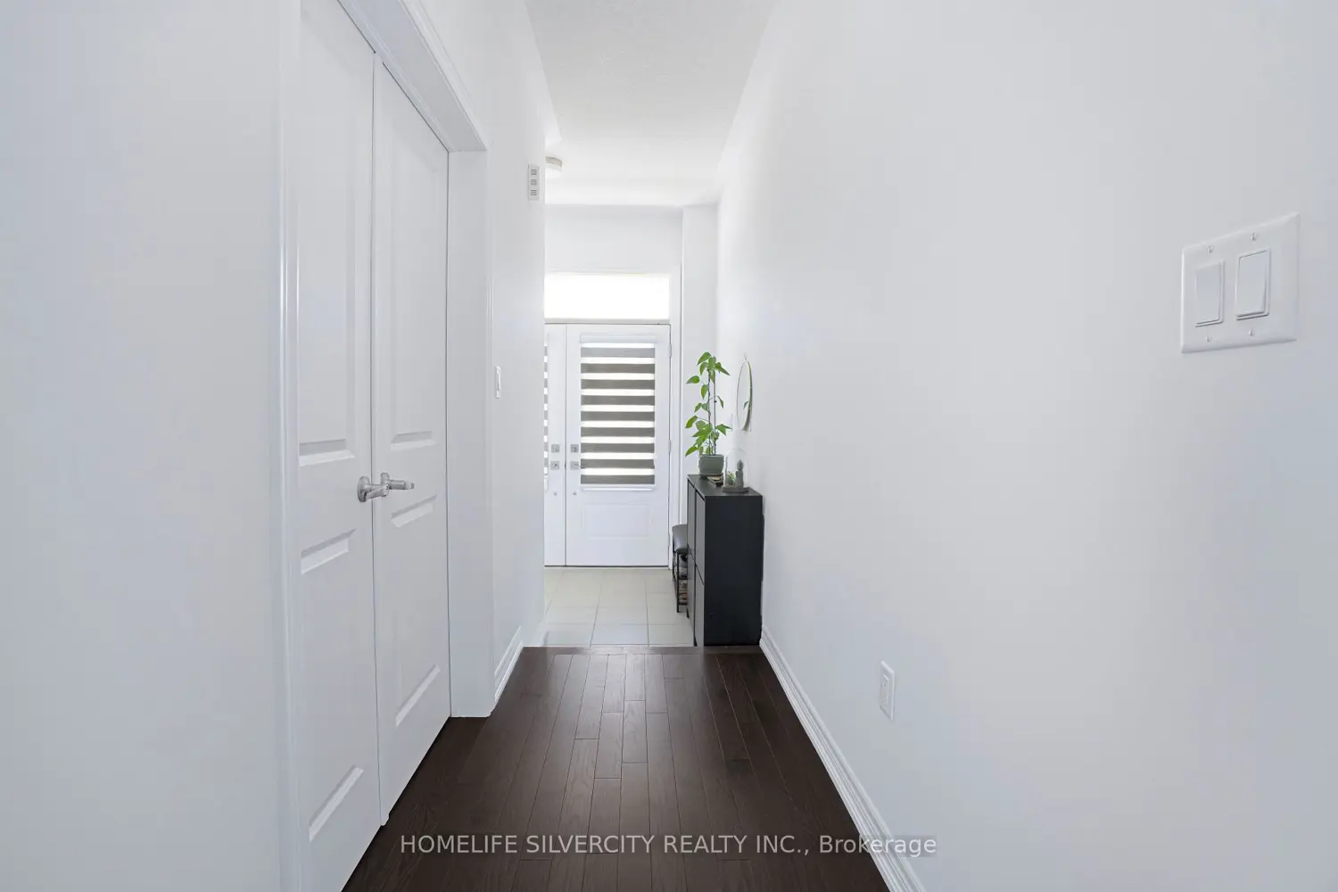 12 Kingsbury Trail photo 2