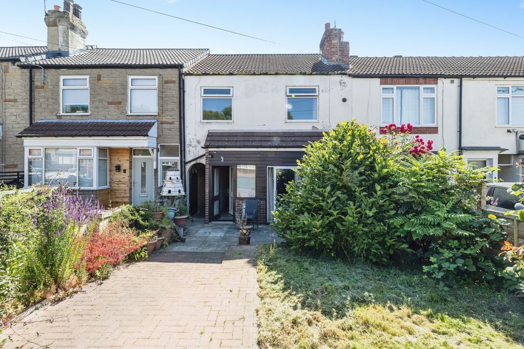 3 bed terraced house for saleHopewell Terrace, Leeds LS25