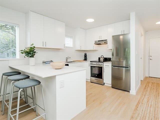 304-8690 Montcalm Street, Vancouver, BC, V6P 4P8