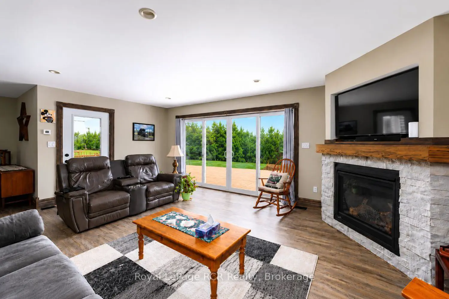 109 Highland Drive photo 3