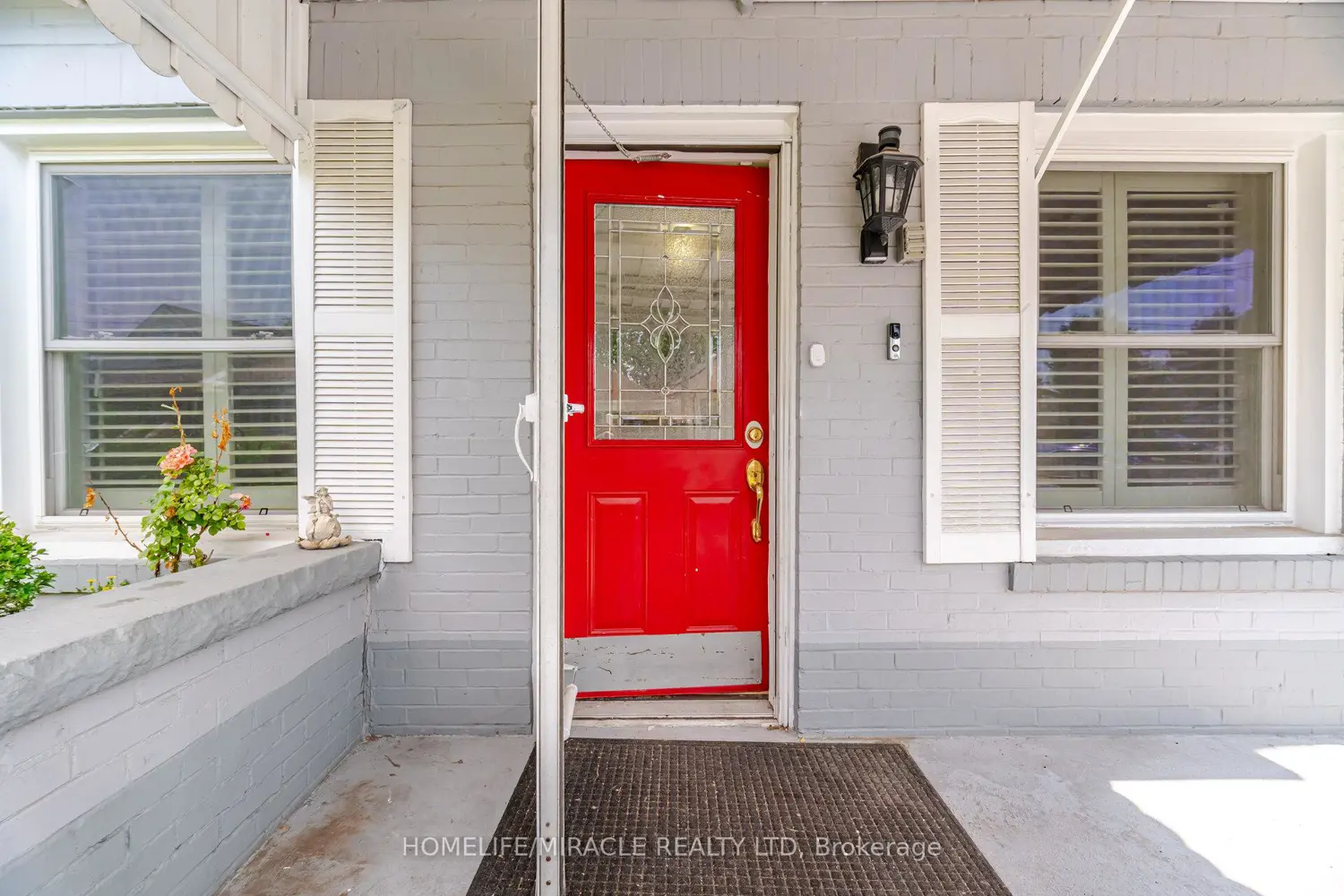 25 Hope Avenue photo 3