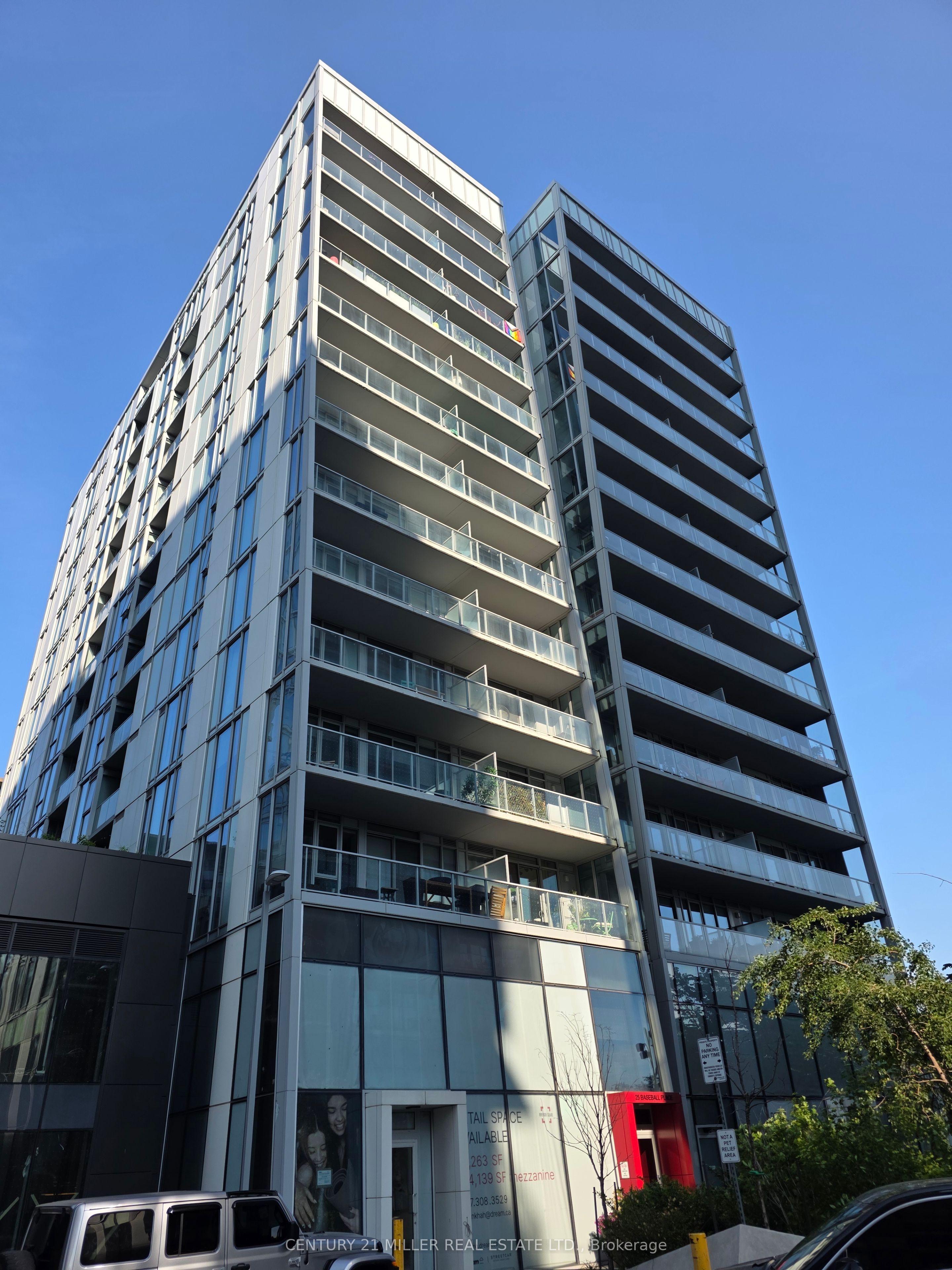303-25 Baseball Place, Toronto, ON, M4M 0E7