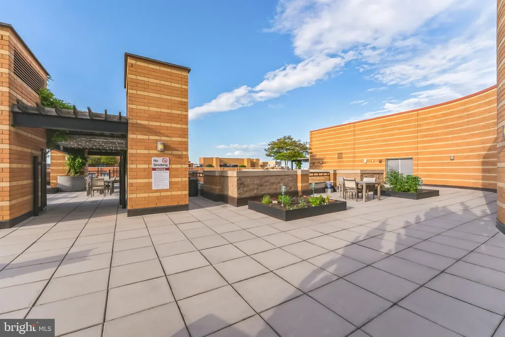 400 Massachusetts Avenue NW Unit 910, Washington, DC 20001