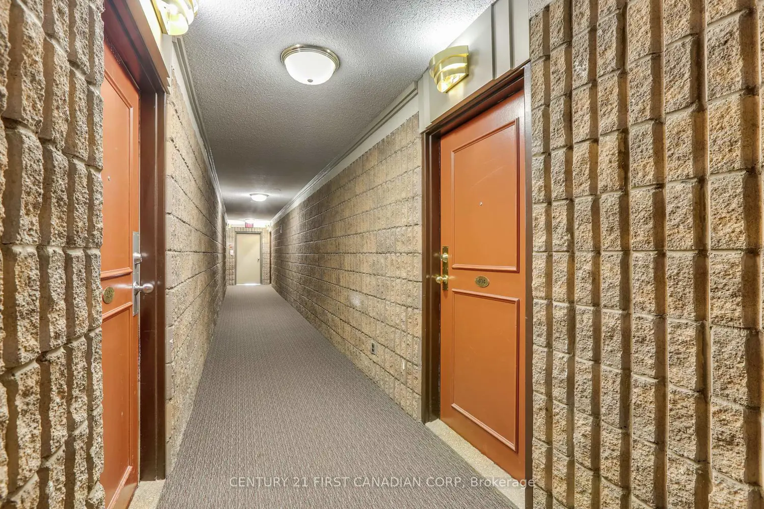 1103 Jalna Boulevard 404 photo 4