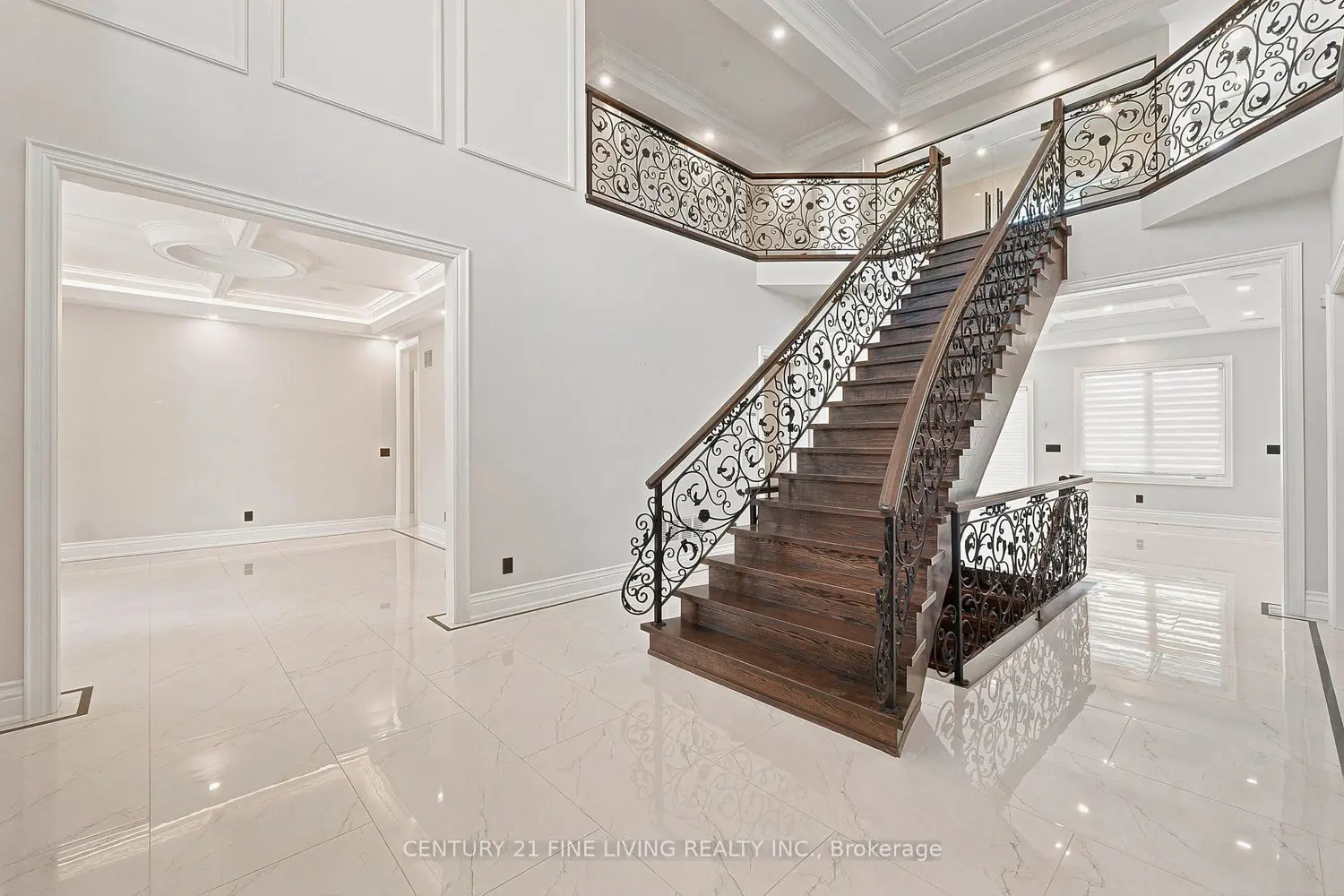 4 Grafton Crescent photo 3