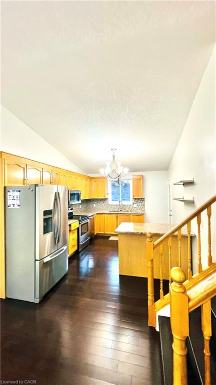 UPPER UNIT-172 Springfield Place, Waterloo, ON, N2T 2M6 photo 5