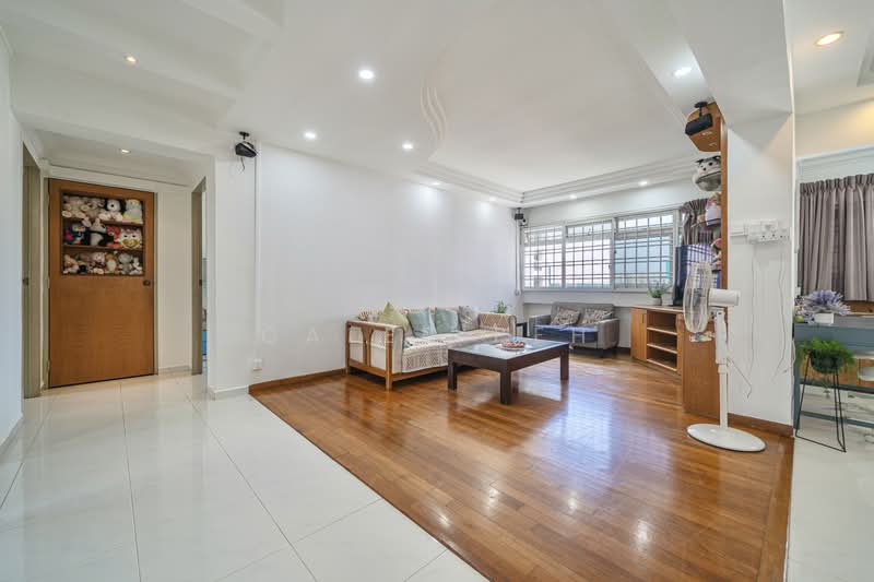 706 Pasir Ris Drive 10 photo 4