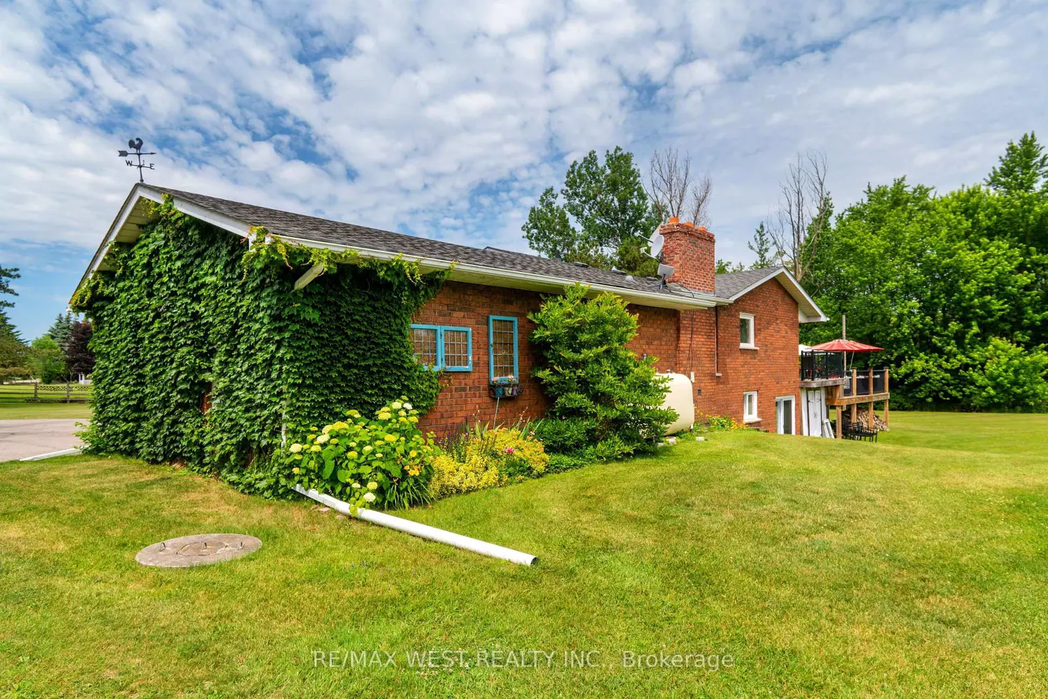 7324 Highway 9 Road photo 4