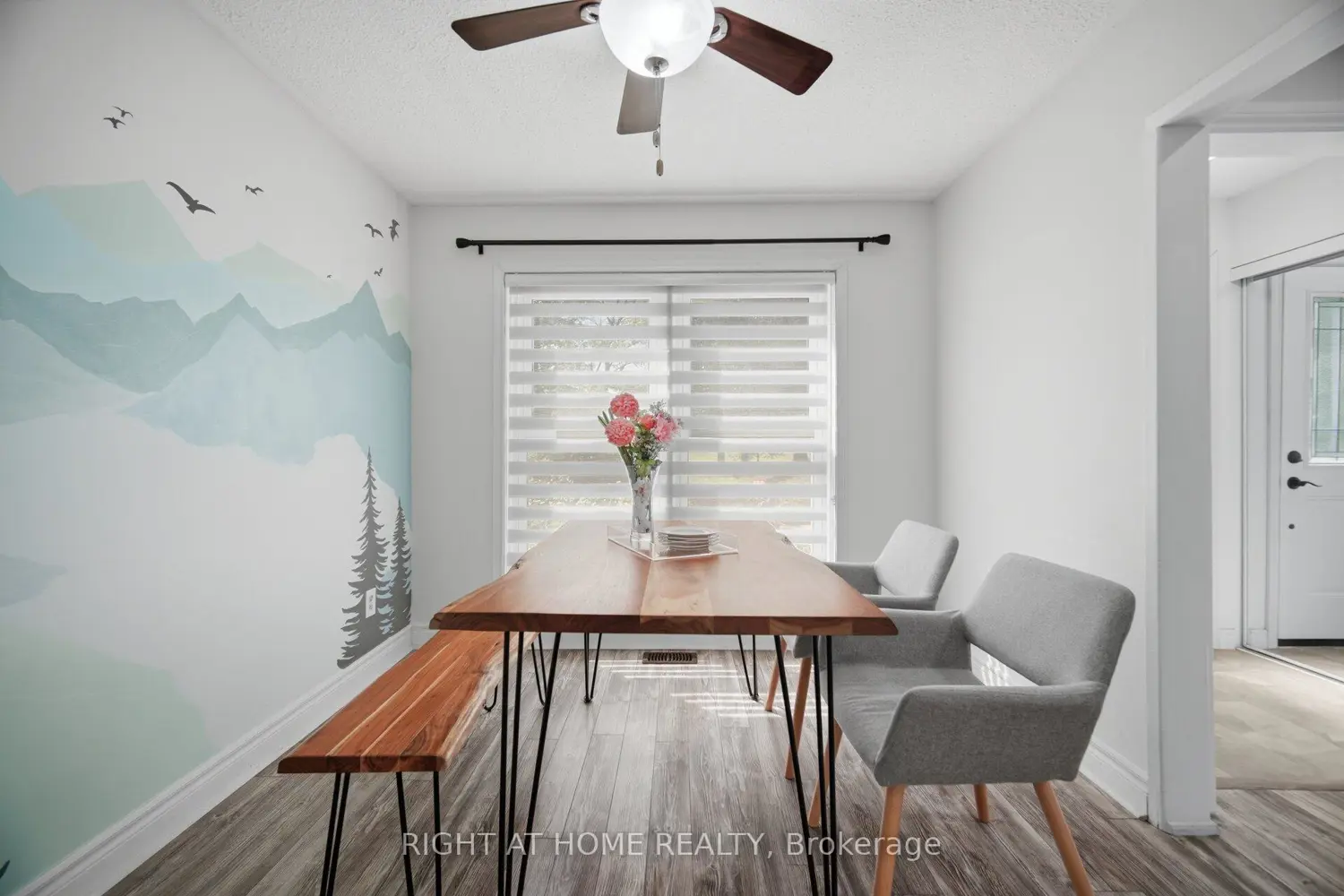 71 Cass Avenue 55 photo 2