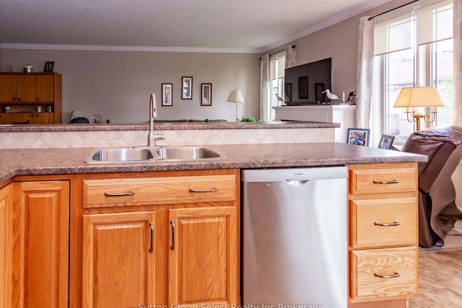 540 Spitfire Street 31 photo 5