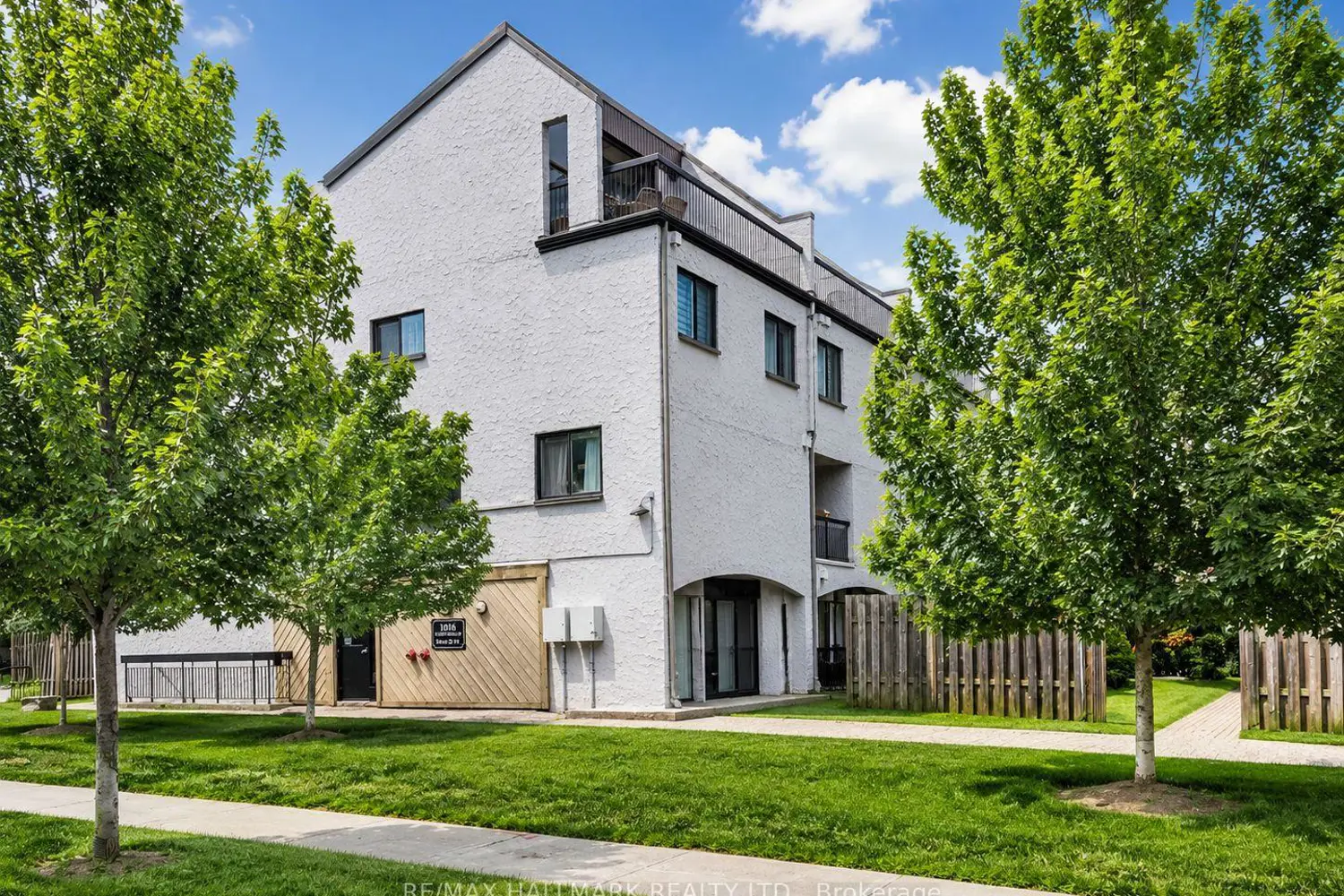 1016 Falgarwood Drive 40