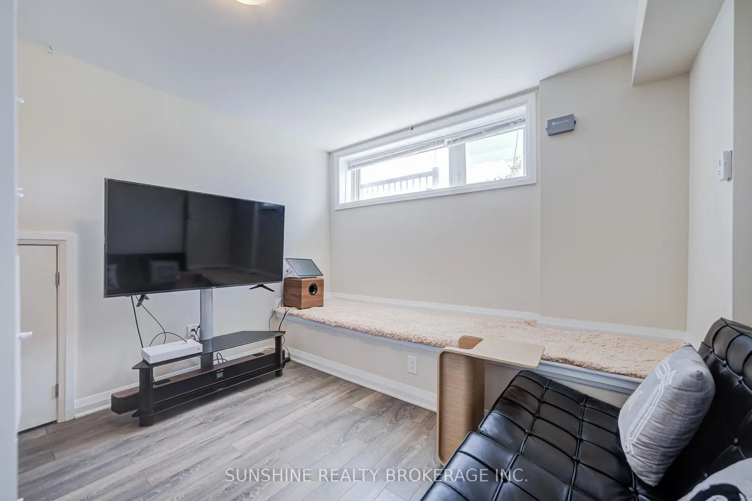 143 Stanley Greene Boulevard photo 3
