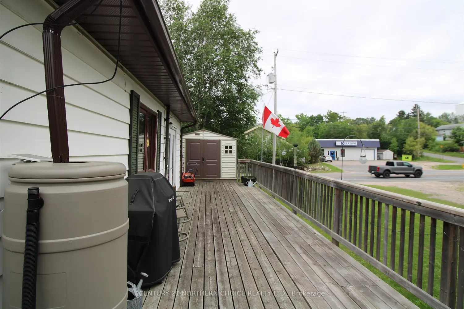 523 Lake Street photo 5