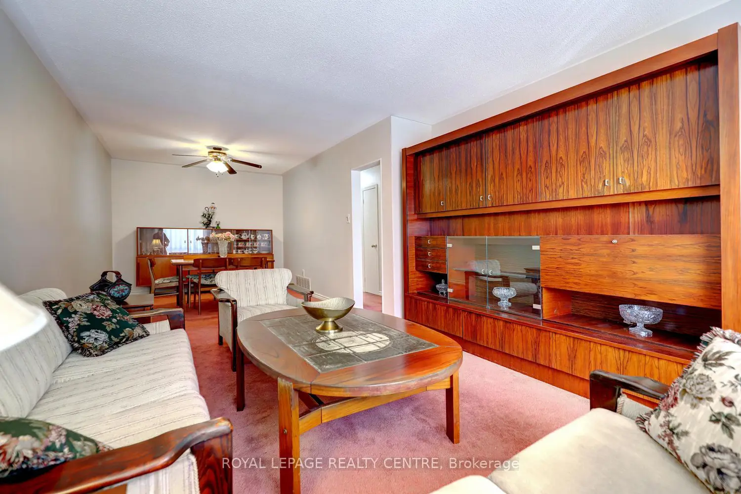 1278 Shamir Crescent photo 3