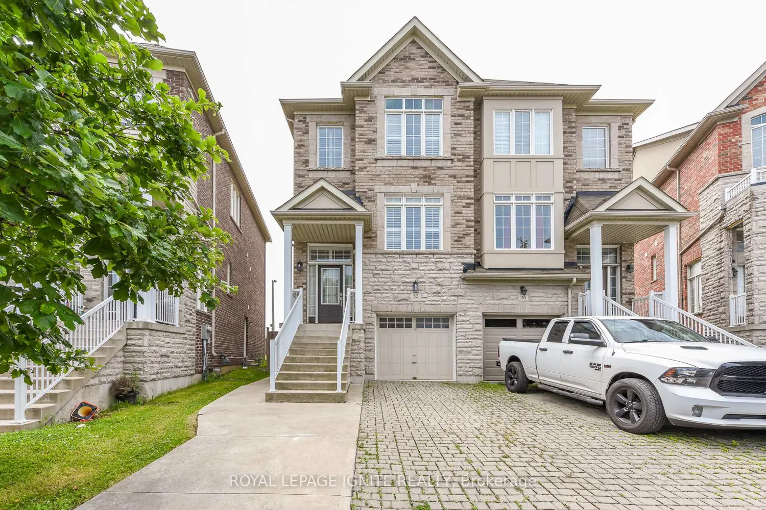 52 Harpreet Circle