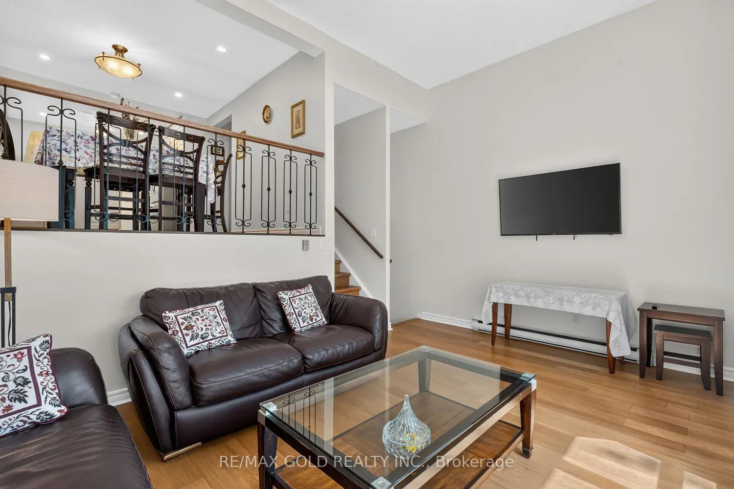 68 Darras Court 5 photo 5