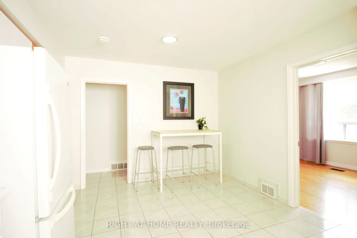 263 Patricia Avenue photo 5