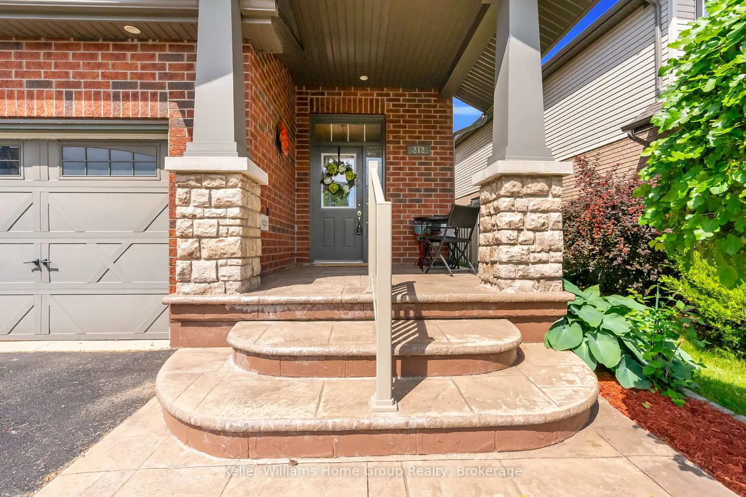 212 Goodwin Drive photo 4