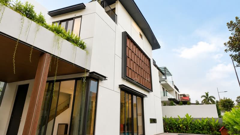 Tanah Merah, Bedok, Lucky Heights