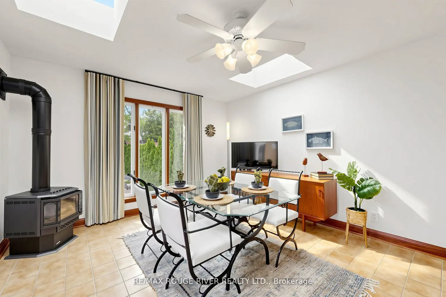 149 Brooklawn Avenue photo 4