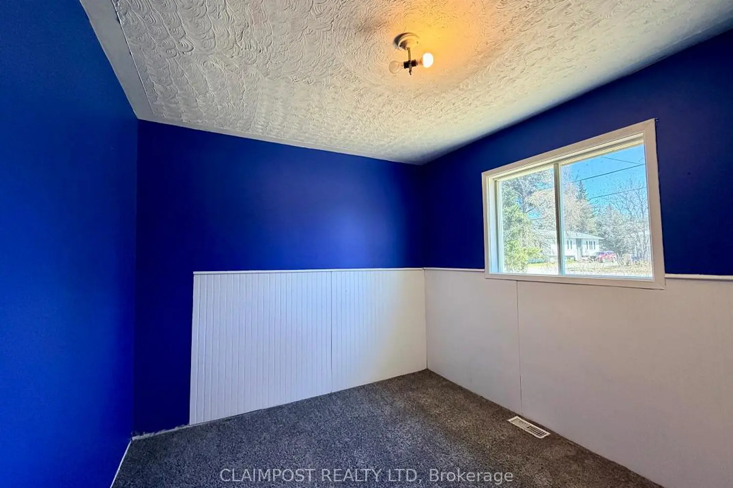 473 Eighth Avenue photo 5