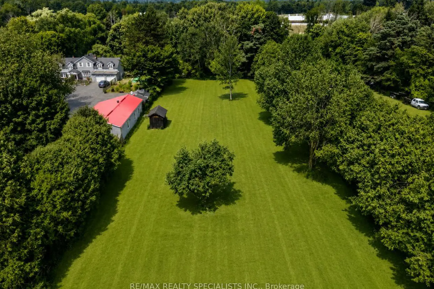4886 Olde Base Line Road photo 2