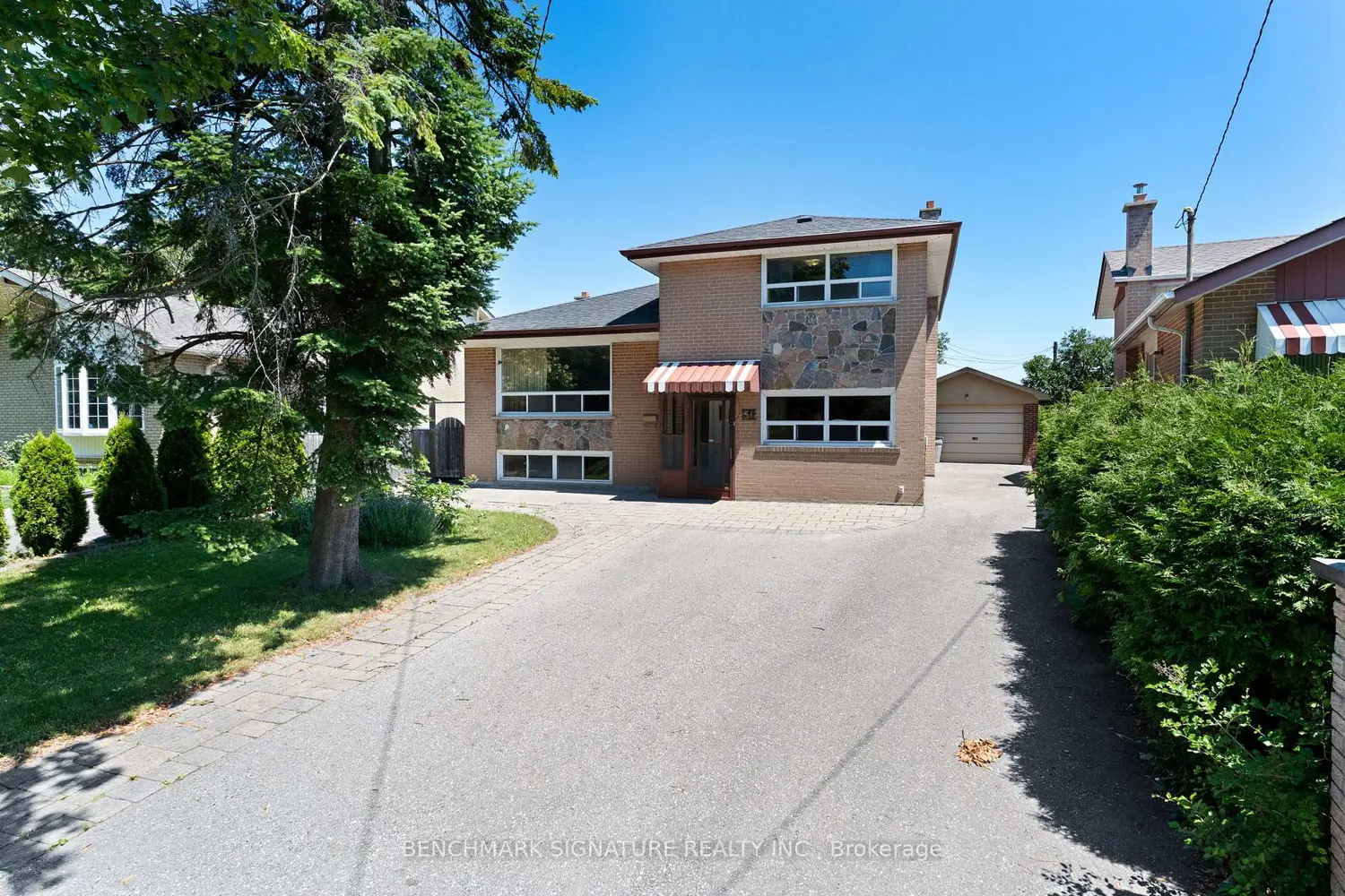 51 Baybrook Crescent